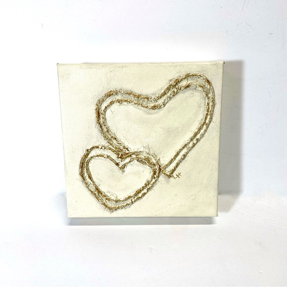 ORIGINAL HANDMADE Multimedia Heart Art on 6”x6”x1.5” Gallery Wrapped Canvas - Picture 4 of 9